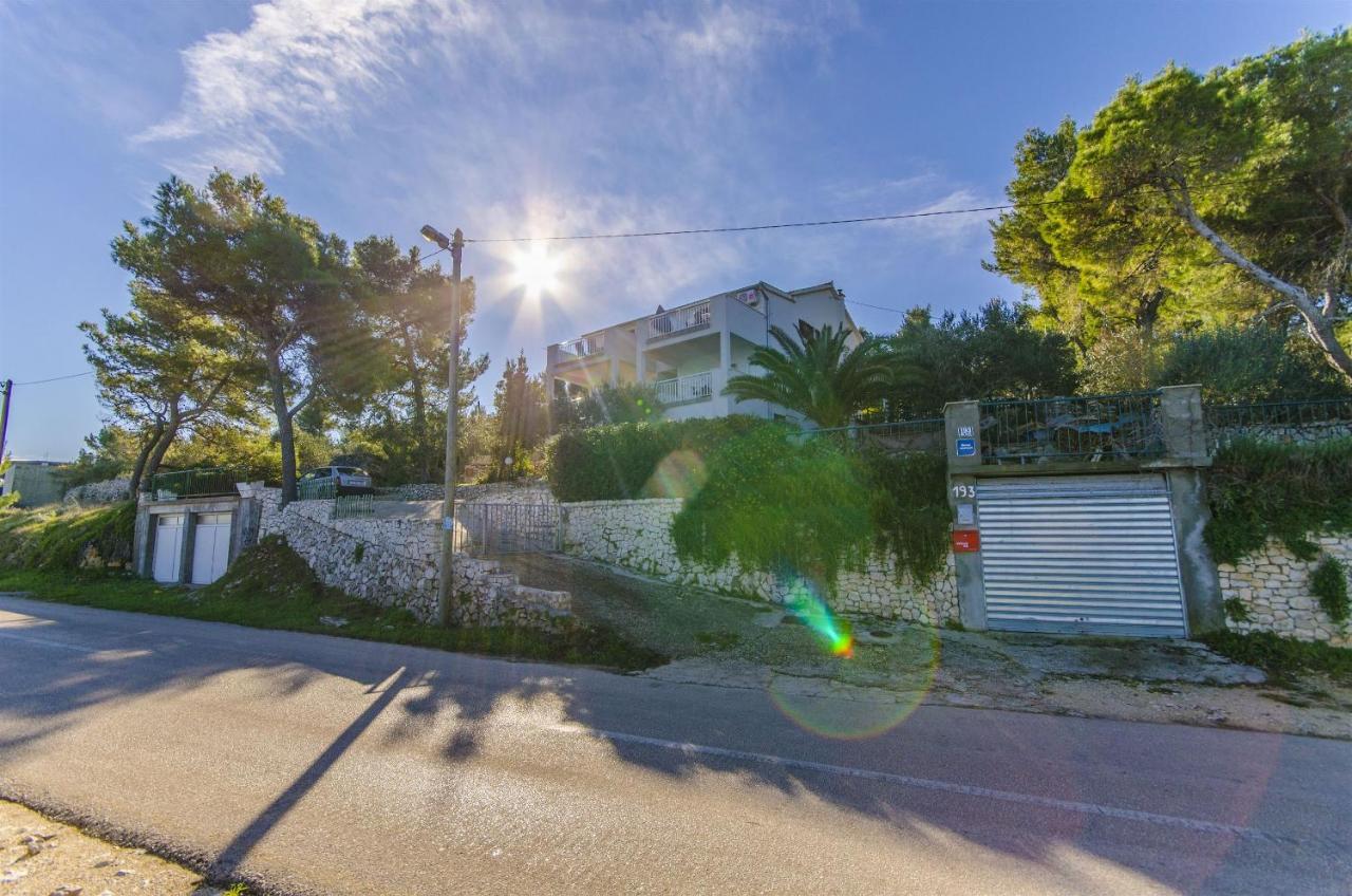 Apartments Dragica Slatine Exteriér fotografie